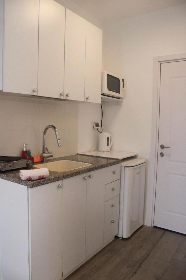 Zimmer Ba'Ir Kefar Sava Exterior foto